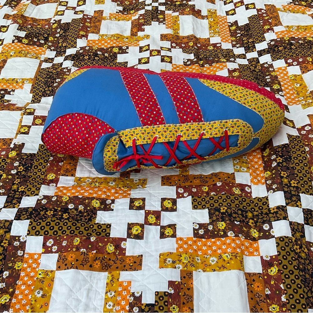 Vintage 70s Kids Decor Large 21” Tennis Shoe Sneaker Plush Pillow - Picture 4 of 10
